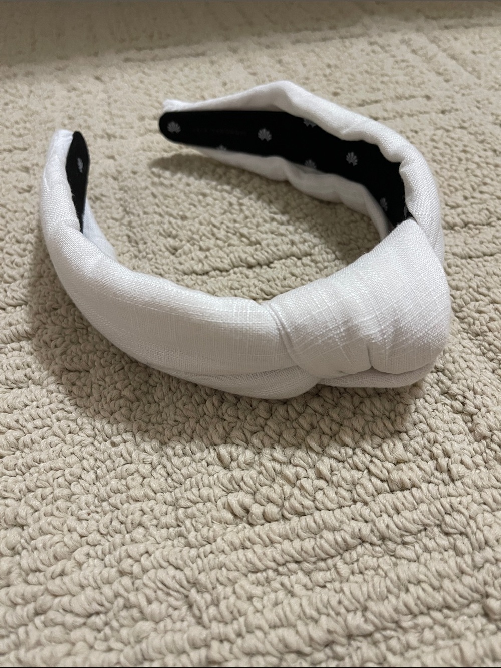 Lele Sadoughi Slim Knot Headband excellent condition